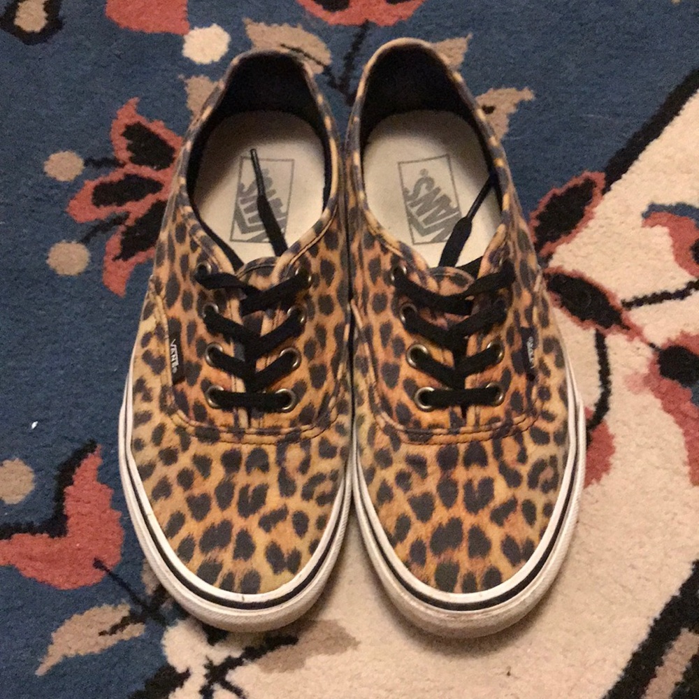 Cheetah Vans (WO:7.5)